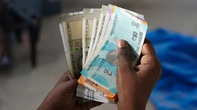 Maharashtra to review fees charged by autonomous colleges
